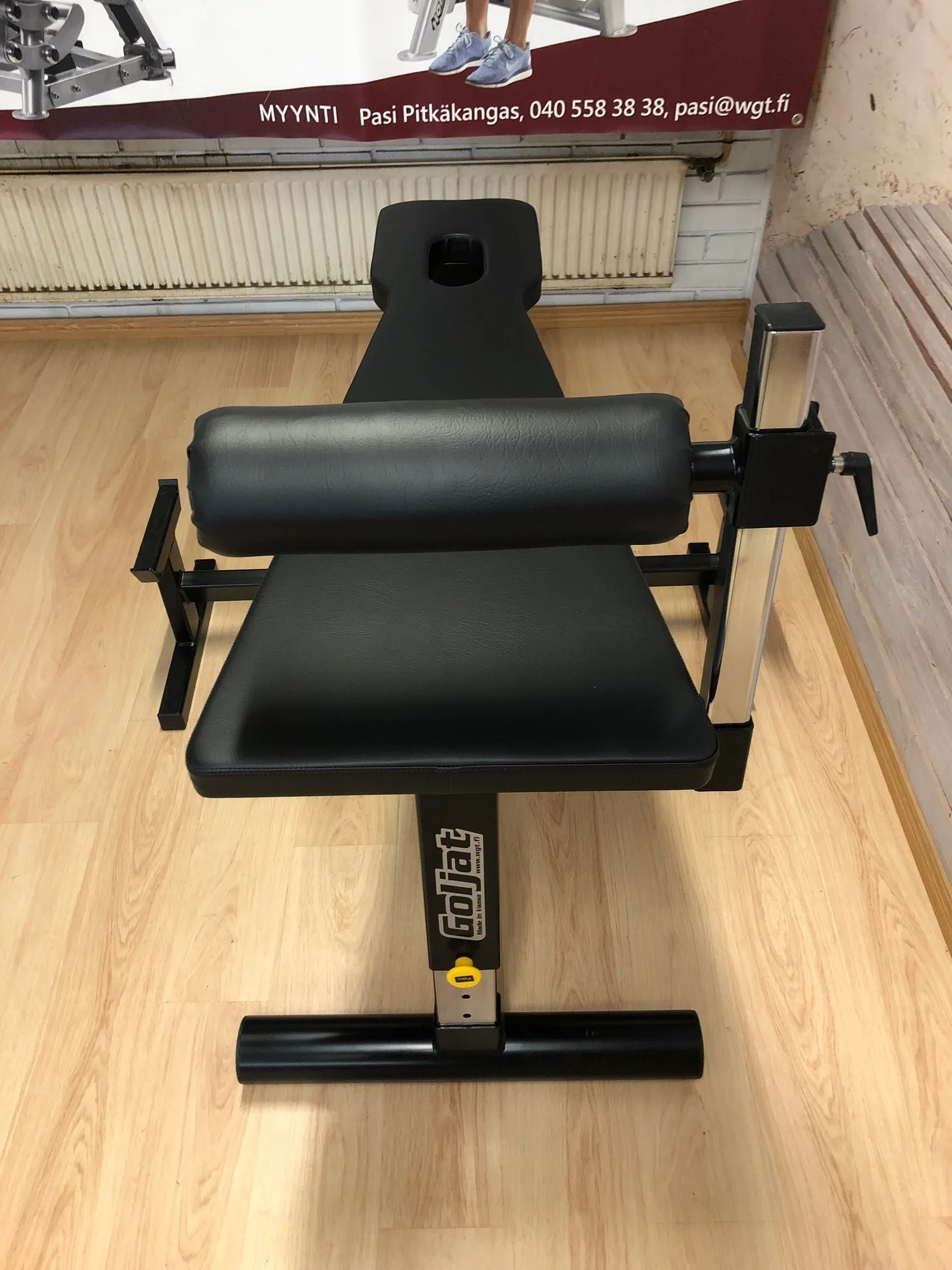 Goljat Seal Row Bench - Hyljesoutupenkki kuva